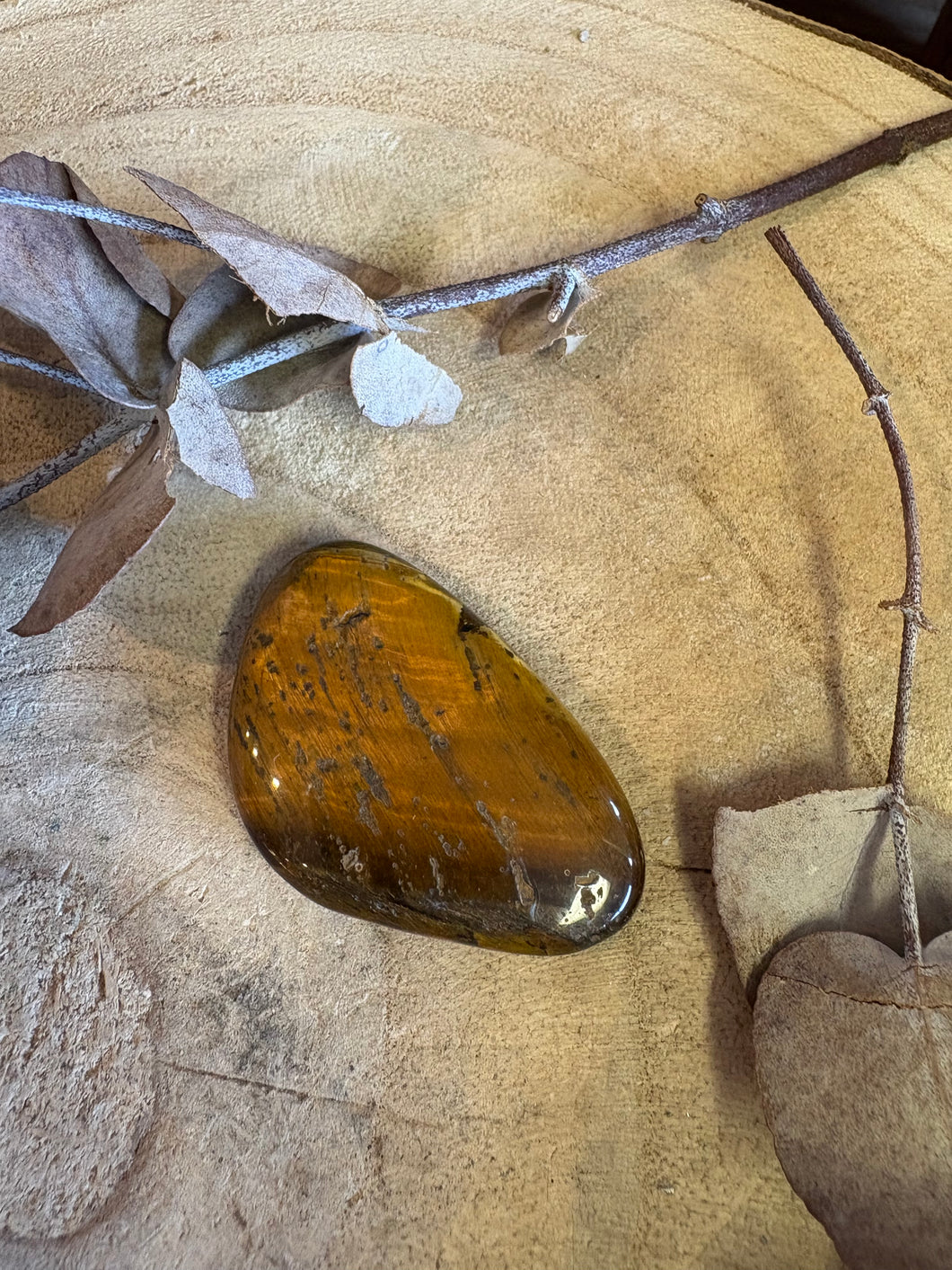 Tiger Eye Smooth Stone SKU 24034B