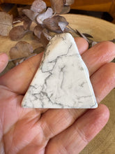 Howlite Slab SKU 24618