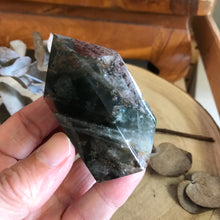 Garden Quartz Point SKU 23121