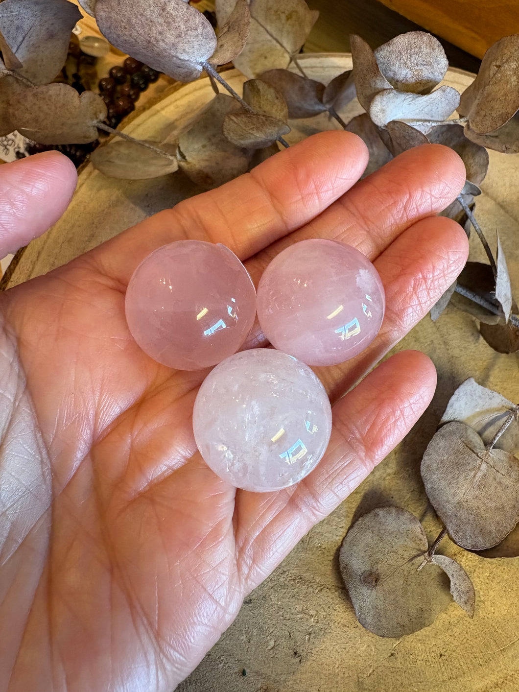 Small Crystal Spheres