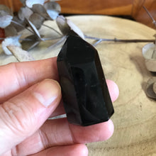 Black Quartz Point SKU 23313