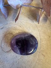 Amethyst Smooth Stone SKU 25464A
