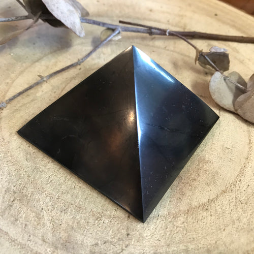 Shungite Pyramid SKU 23081