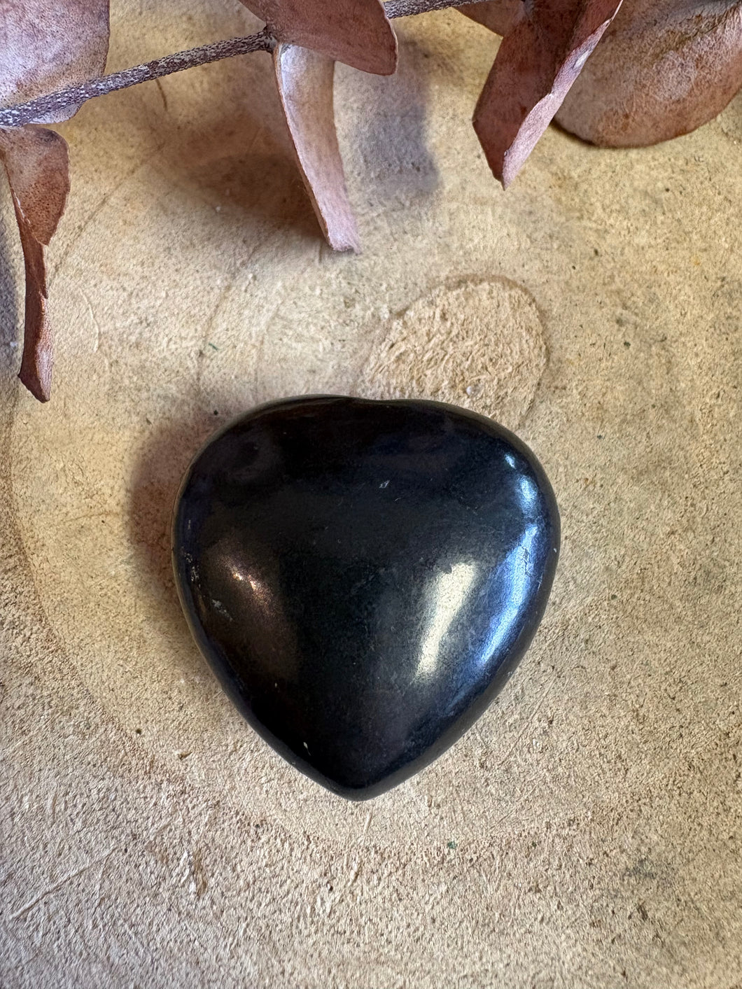 Shungite Heart SKU 26158A