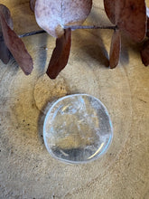 Clear Quartz Smooth Stone SKU 25463C