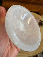 Selenite Round Bowl SKU 25590
