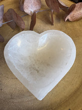 Selenite Heart Bowl SKU 25166