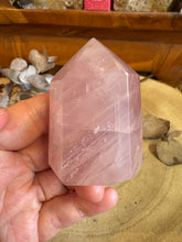 Rose Quartz Point SKU 24103