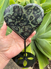 Kambaba Jasper Heart in Stand SKU 27052