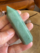 Green Aventurine Point SKU 25219