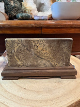 Picture Jasper Slab in Stand SKU 26619