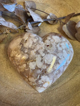 Flower Agate Heart SKU 25202