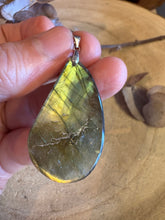 Labradorite Pendant SKU 25292
