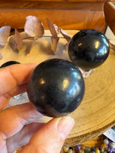 Shungite Spheres
