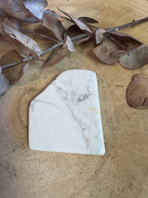 Howlite Slab SKU 24618D