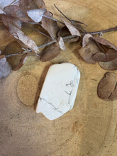 Howlite Slab SKU 24618A