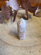 Flower Agate Mini Point SKU 26220C