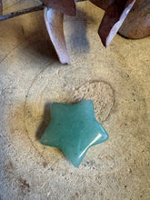 Green Aventurine Star SKU 26142AGA