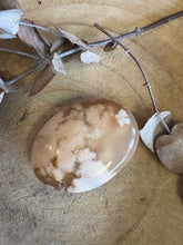 Flower Agate Palm Stone SKU 24128