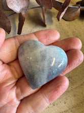 Trolleite Quartz Heart SKU 26203
