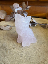 Rose Quartz Cat Carving SKU 25420
