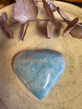 Trolleite Quartz Heart SKU 25971