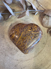 Calligraphy Jasper Heart SKU 24170