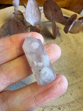 Flower Agate Mini Point SKU 26220D