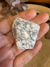 Howlite Slab SKU 24618B