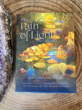 The Path of Light Oracle