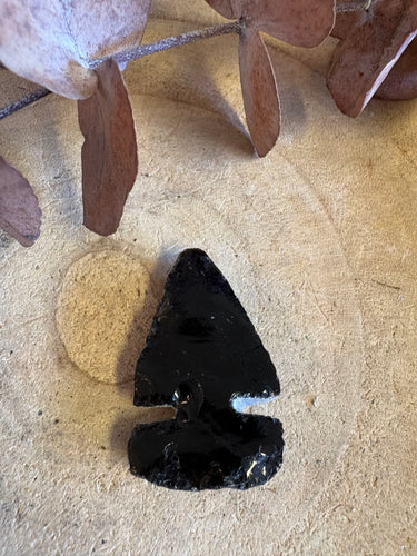 Black Obsidian Arrowhead Carving SKU 25649A