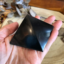 Shungite Pyramid SKU 23081