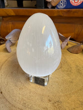 Selenite Egg SKU 26065A