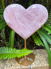 Rose Quartz Heart on Stand SKU 26798