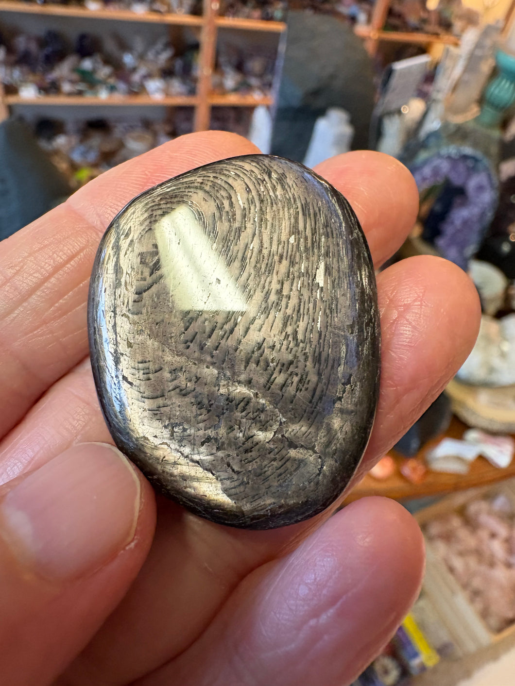 Hypersthene Smooth Stone SKU 26133A