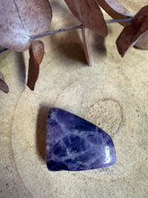 Chevron Amethyst Smooth Stone SKU 26132C