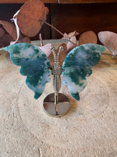 Moss Agate Winged Butterfly SKU 27046MA