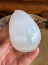 Selenite Egg SKU 26065