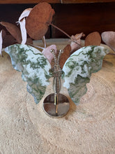Moss Agate Winged Butterfly SKU 27046MAB