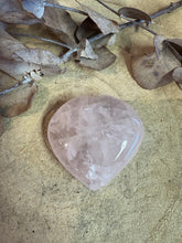 Rose Quartz Heart SKU 25143