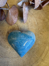 Trolleite Quartz Heart SKU 25686