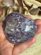 Lepidolite Heart SKU 25976