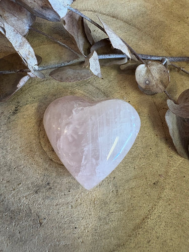 Rose Quartz Heart SKU 24400