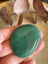 Green Aventurine Smooth Stone SKU 25465C