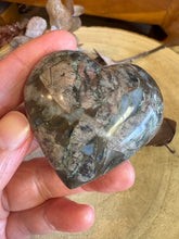 Llanite (Que Sera) Heart