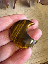 Tiger Eye Moon Carving SKU 26208