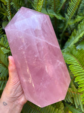Rose Quartz Point Generator SKU 25458