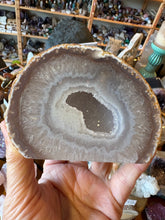 Agate Base Cut Geode SKU 26197