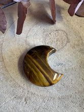 Tiger Eye Moon Carving SKU 26208