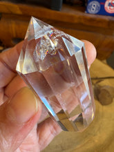 Clear Quartz Vogel Wand SKU 25221